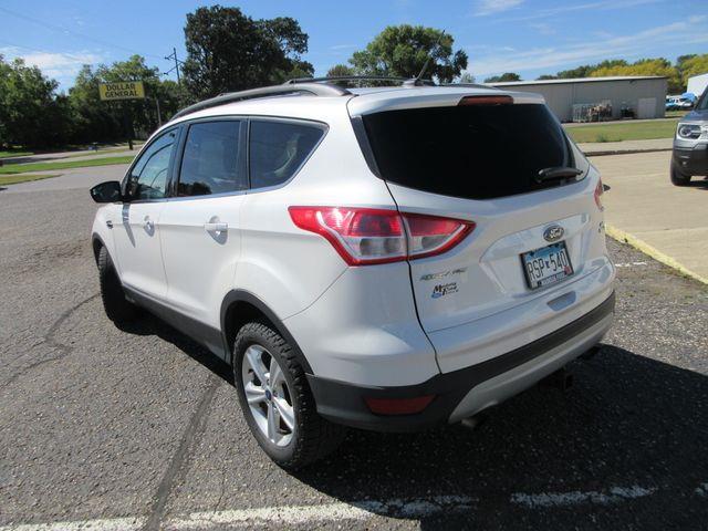 2015 Ford Escape - $9,000