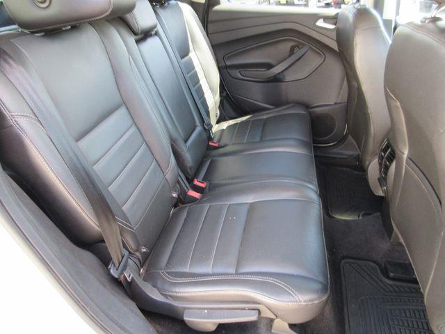 2015 Ford Escape - $9,000