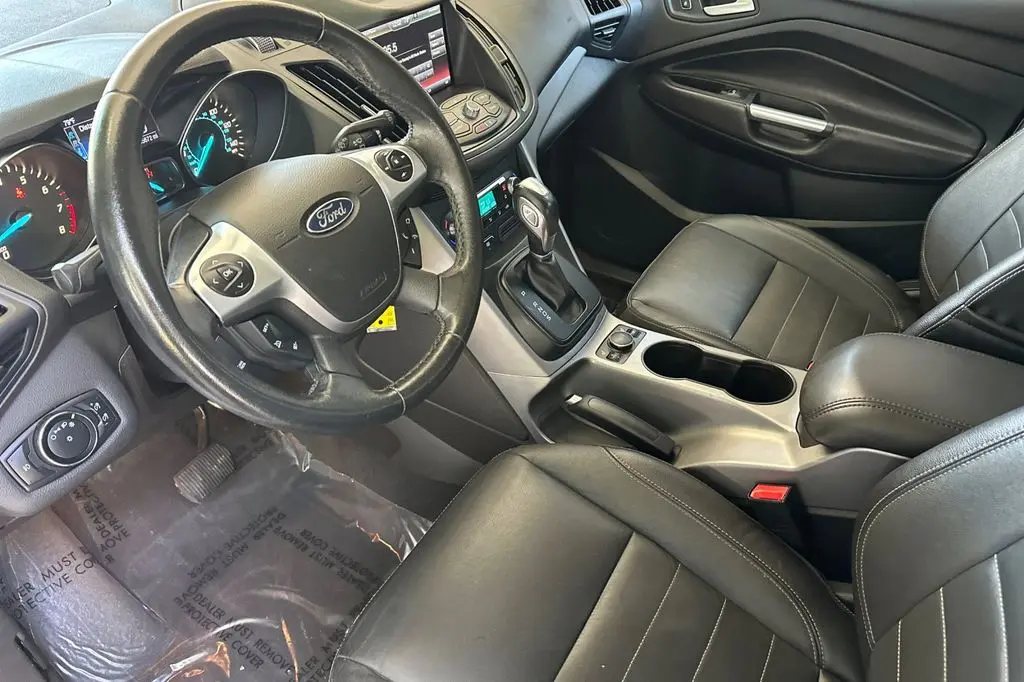 2014 Ford Escape - $8,899