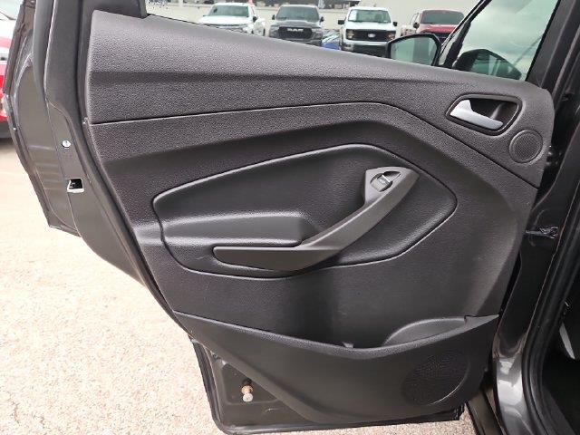 2017 Ford Escape - $11,529