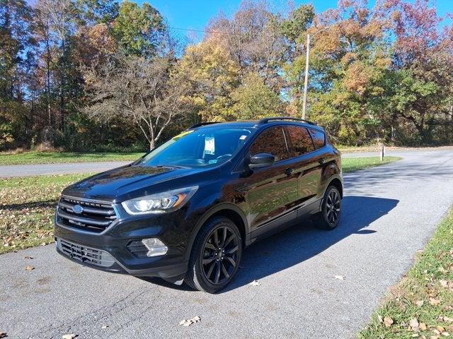 2018 Ford Escape - $9,995