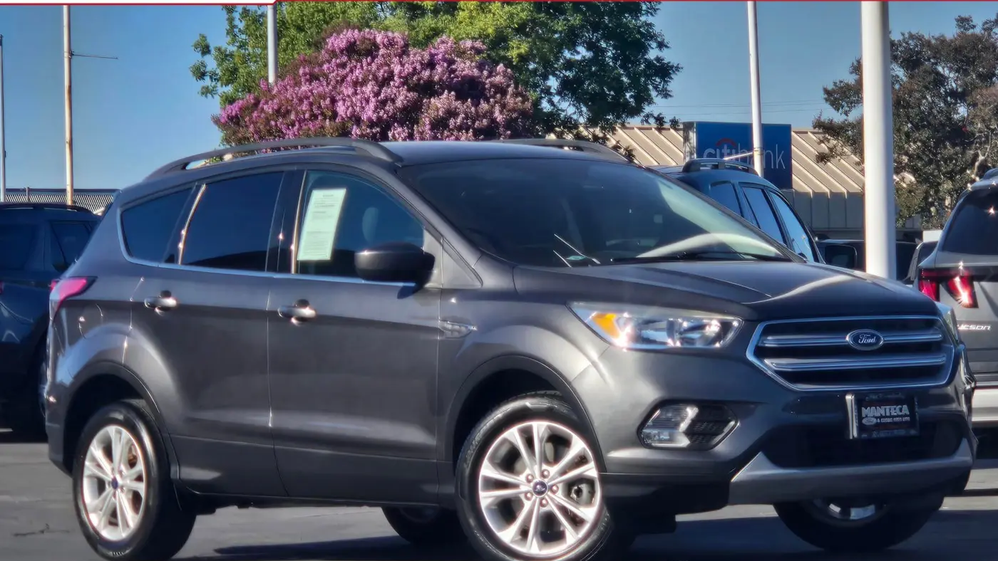 Preowned 2018 Ford Escape SE for Sale