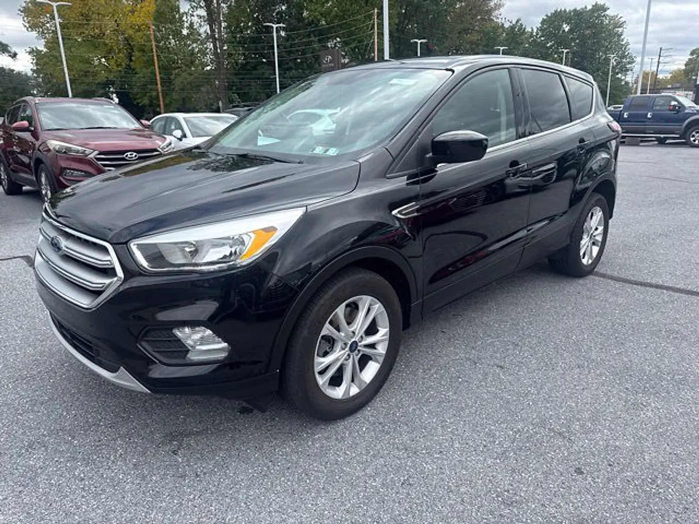 2017 Ford Escape - $12,154