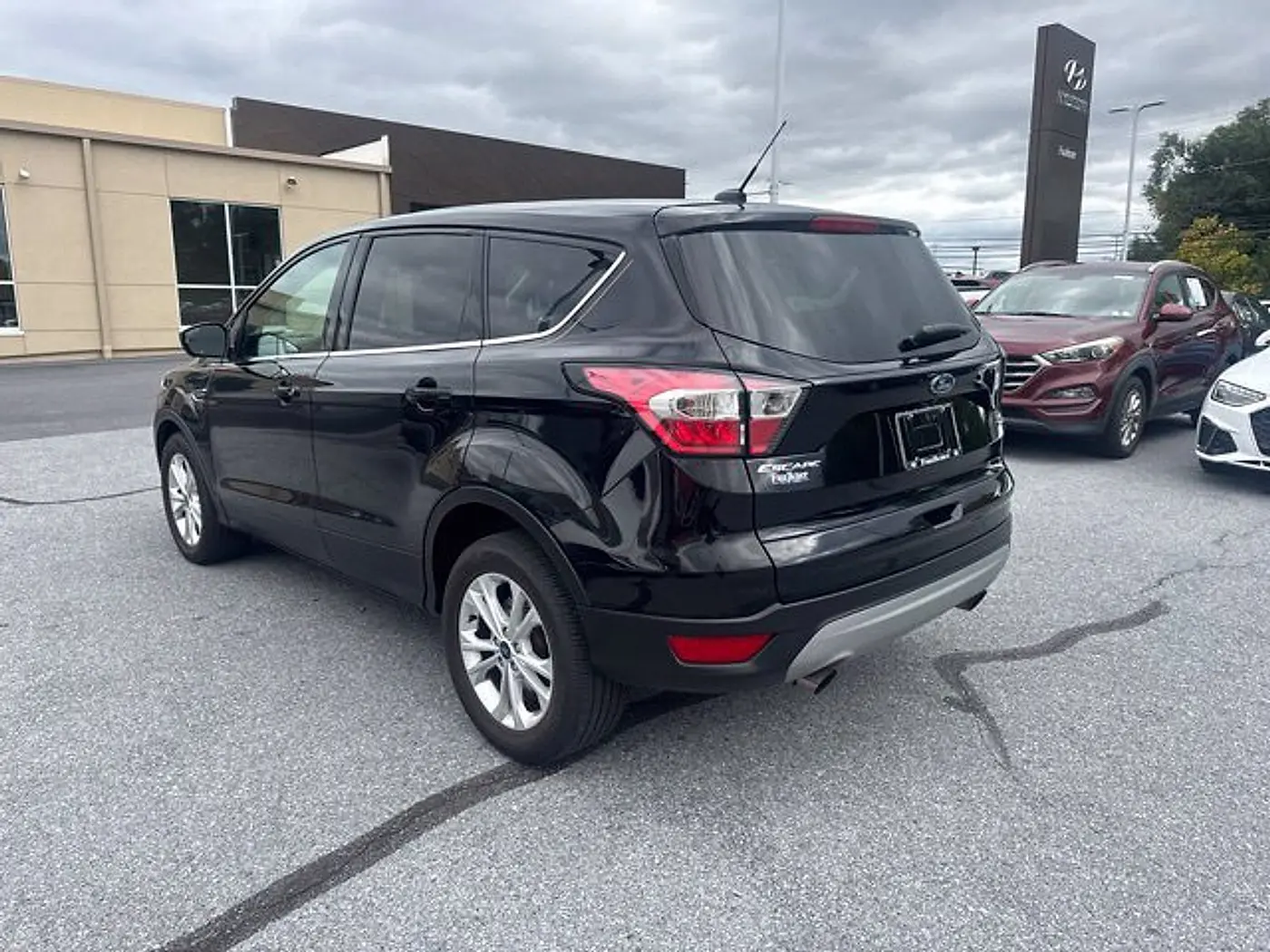 2017 Ford Escape - $12,154