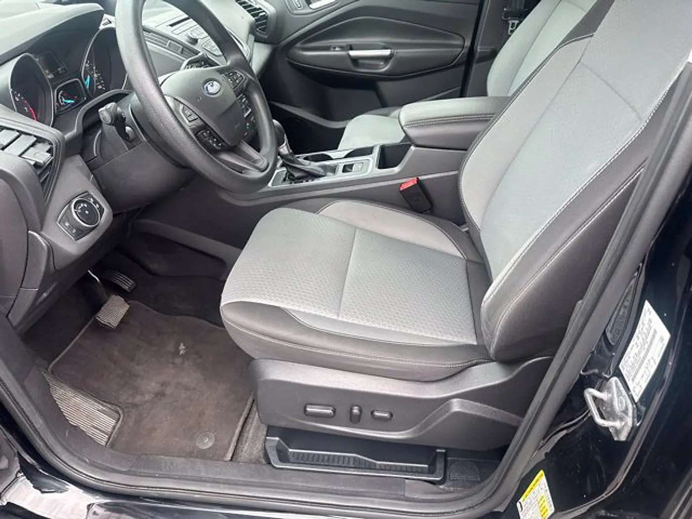 2017 Ford Escape - $12,154