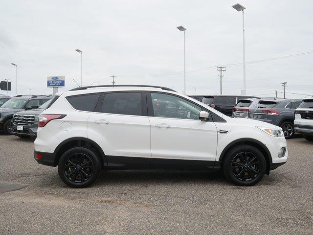 2018 Ford Escape SE — photo 1 of 12