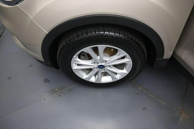 2018 Ford Escape - $13,988