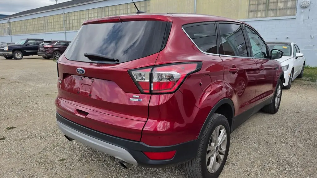 2017 Ford Escape SE