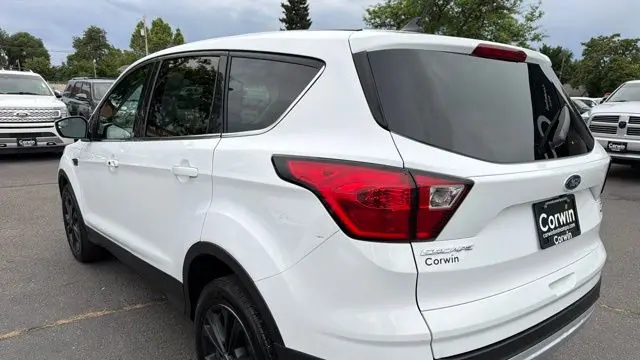 2019 Ford Escape SE