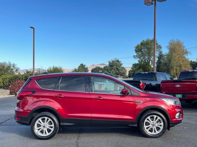 2019 Ford Escape - $15,999