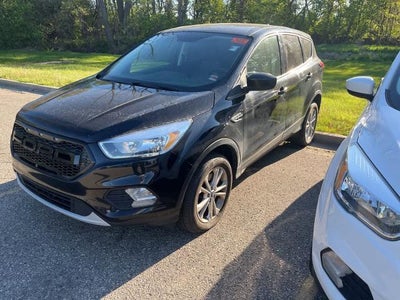 Photo of a 2019 Ford Escape AWD SE 4DR SUV for sale