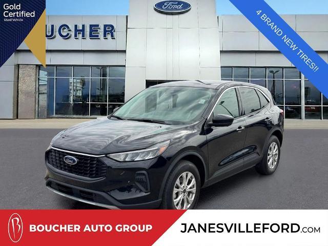 2023 Ford Escape - $26,718
