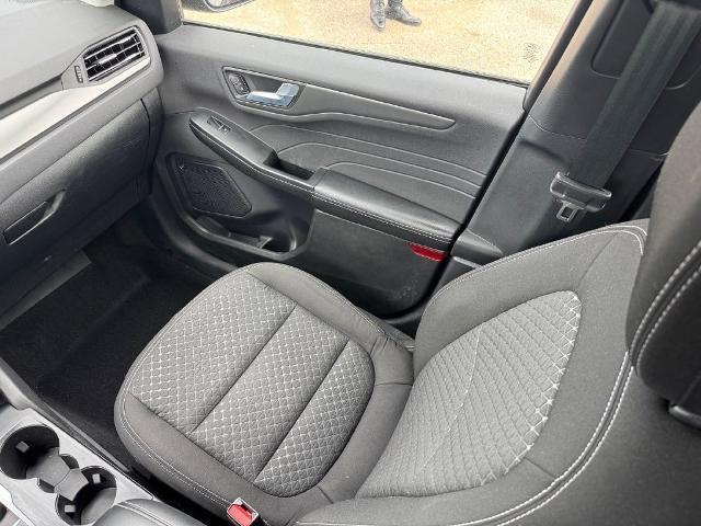 2023 Ford Escape - $26,718