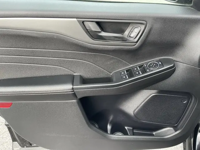 2023 Ford Escape - $26,500