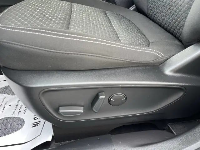 2023 Ford Escape - $26,500