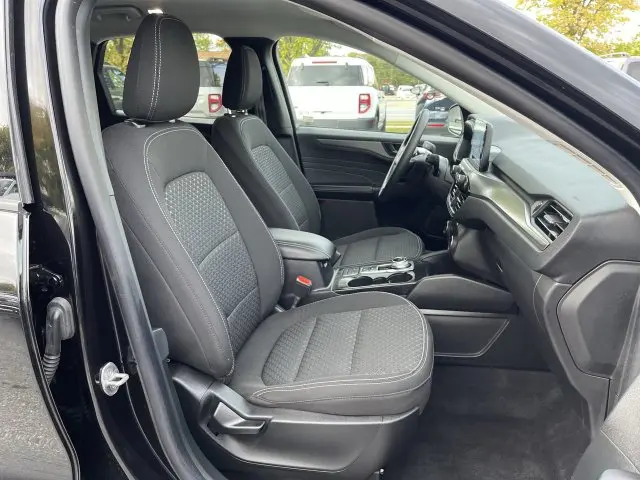 2023 Ford Escape - $26,500
