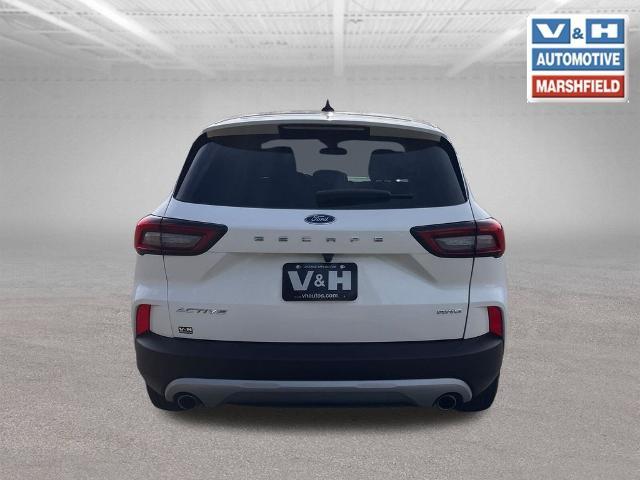 2023 Ford Escape - $24,624