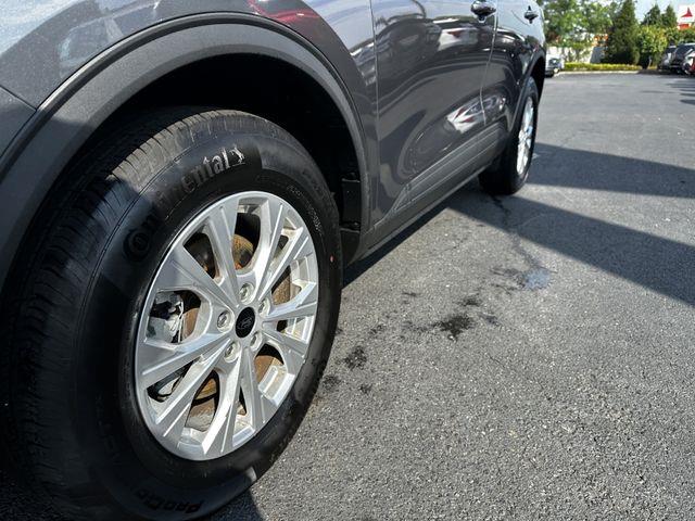 2023 Ford Escape - $23,700