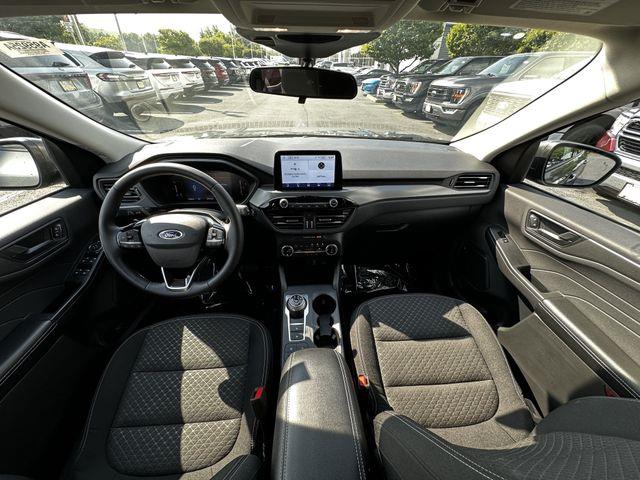 2023 Ford Escape - $23,700