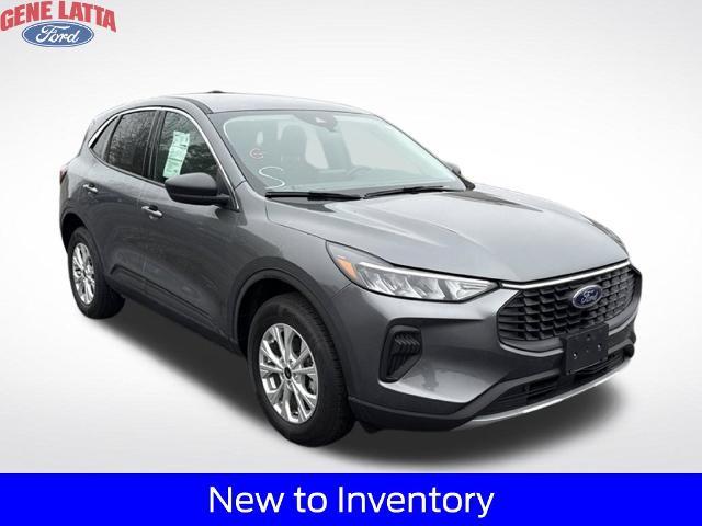 2023 Ford Escape - $25,909