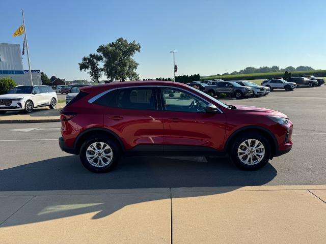2023 Ford Escape - $23,771