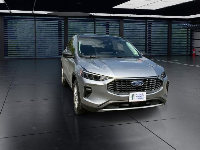 2023 Ford Escape - $28,975