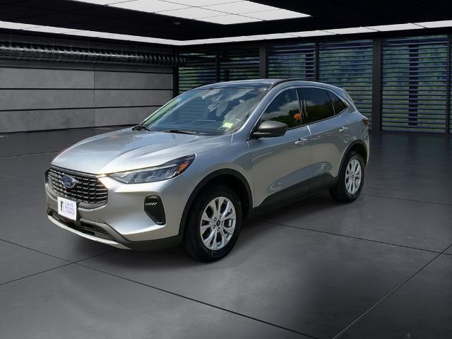 2023 Ford Escape - $28,975