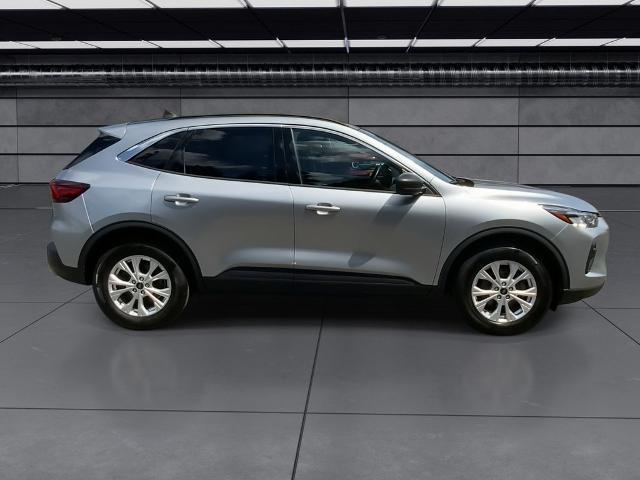 2023 Ford Escape - $28,975