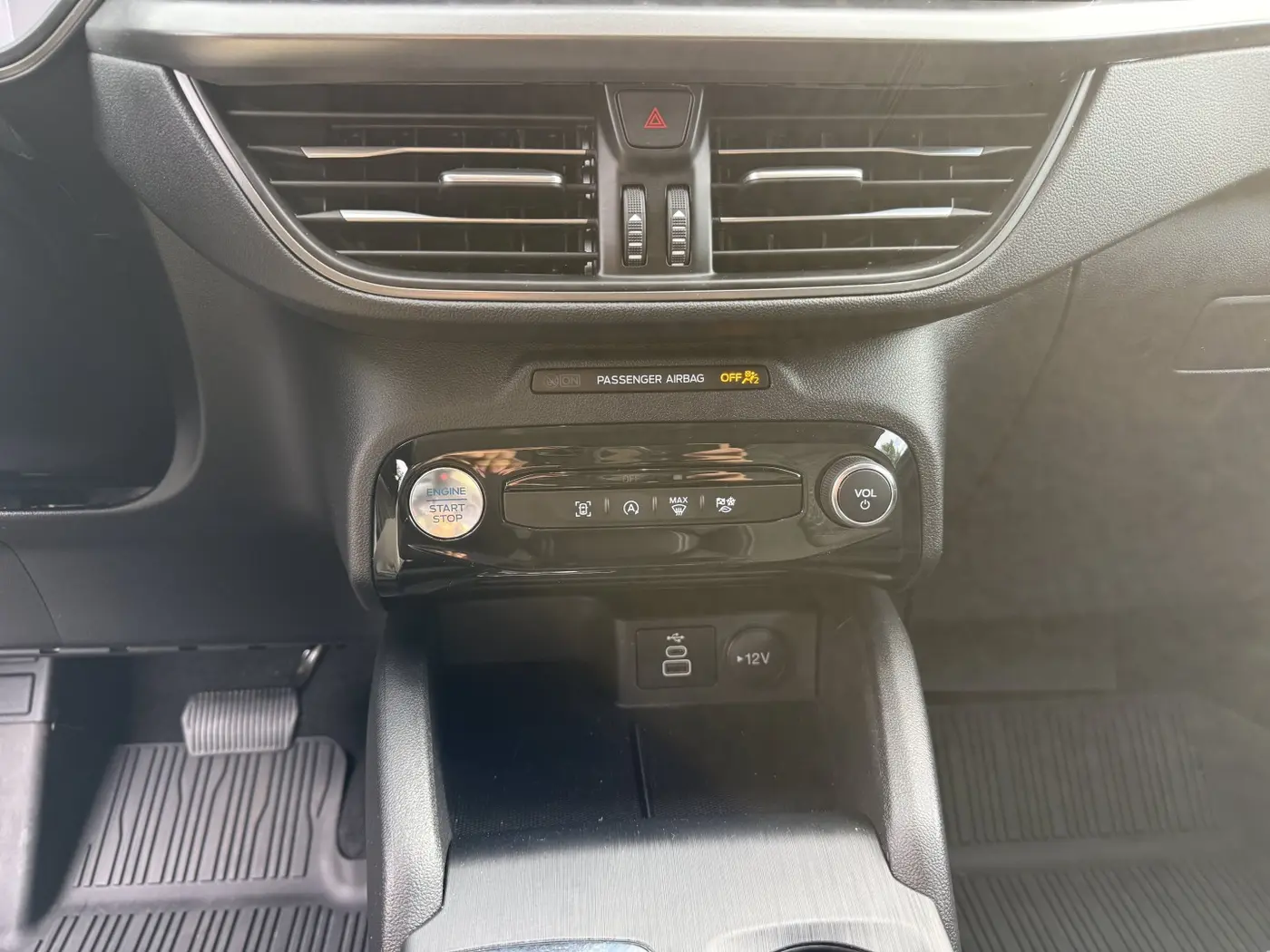 2024 Ford Escape - $24,980
