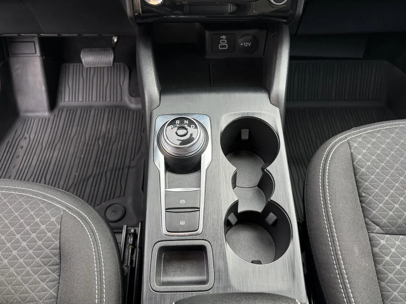 2024 Ford Escape - $24,980