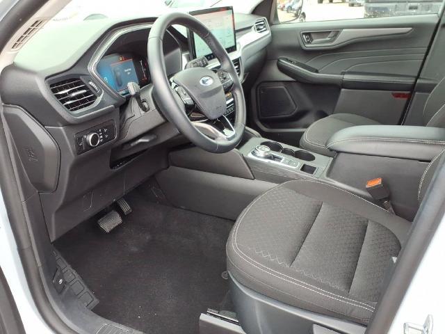 2025 Ford Escape - $24,498