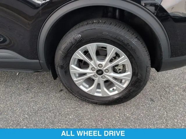 2025 Ford Escape - $23,895