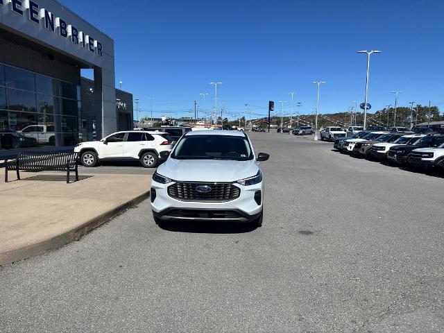 2025 Ford Escape - $23,597