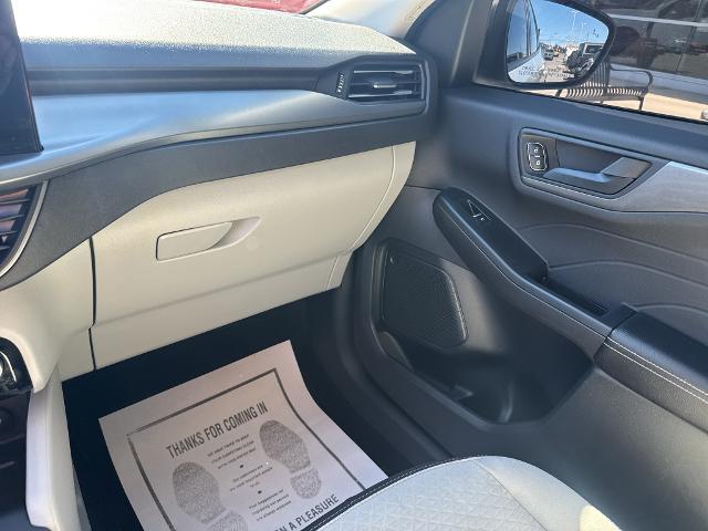 2025 Ford Escape - $23,597