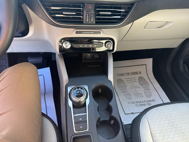 2025 Ford Escape - $23,597