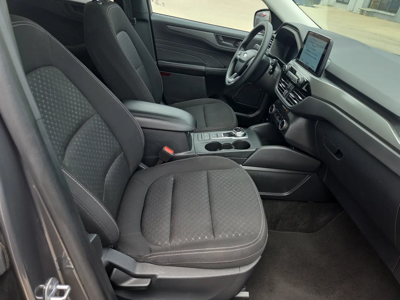 2025 Ford Escape - $20,820