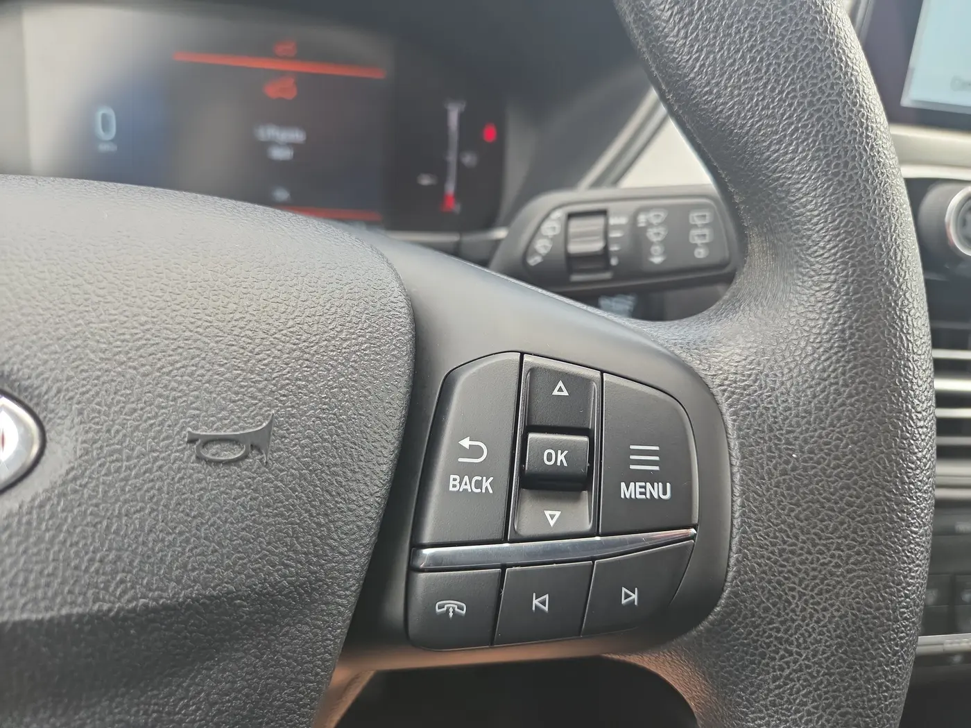 2025 Ford Escape - $20,820