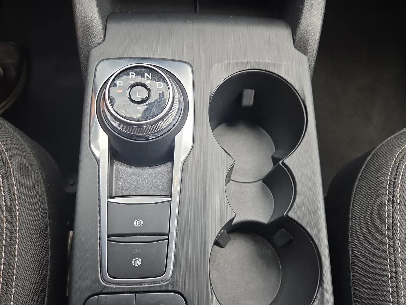 2025 Ford Escape - $20,820