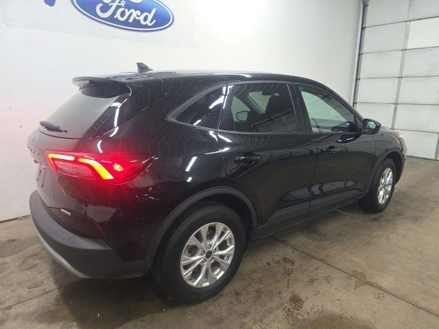 2025 Ford Escape - $22,661