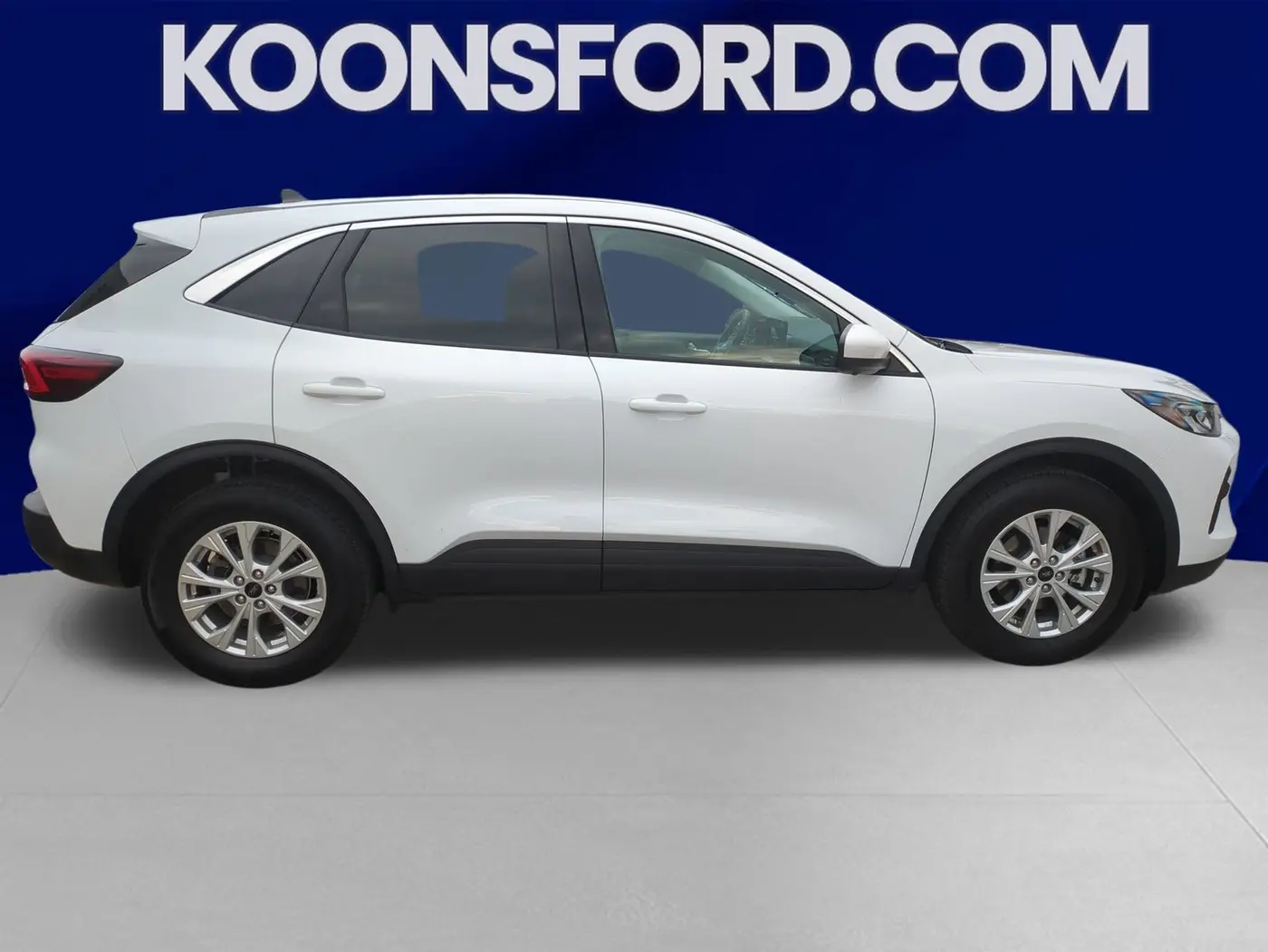 2023 Ford Escape - $26,990