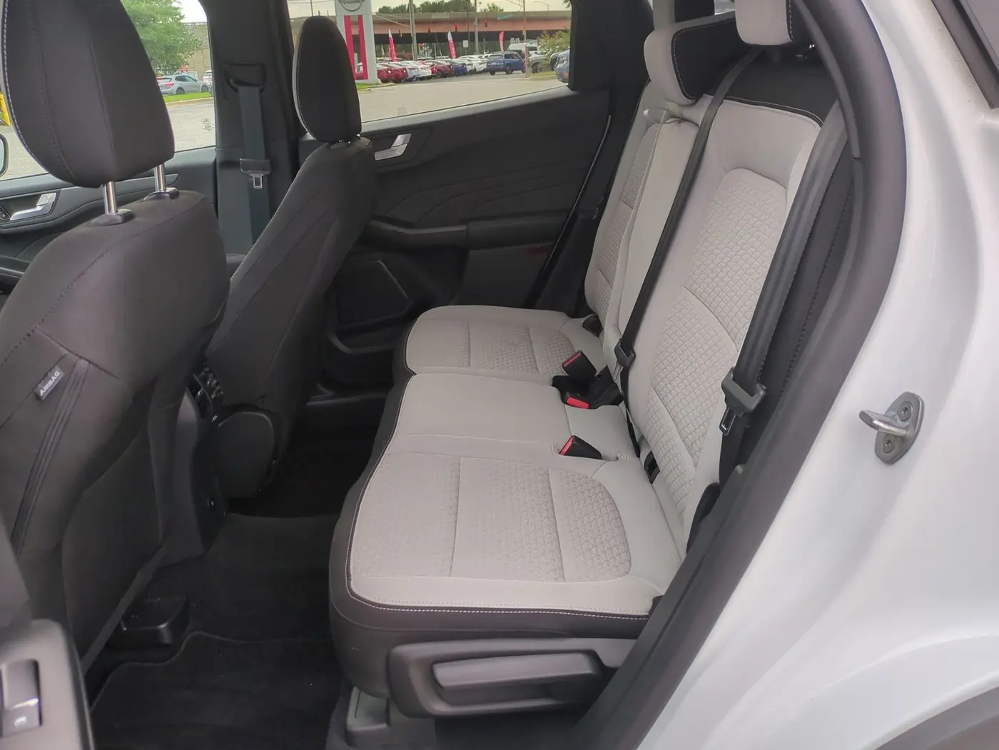 2023 Ford Escape - $26,990