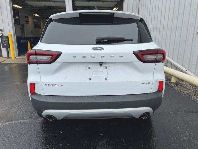 2023 Ford Escape - $22,570