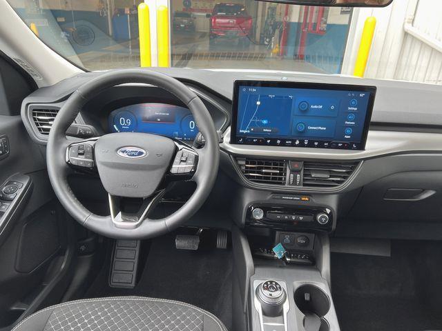 2023 Ford Escape - $22,570
