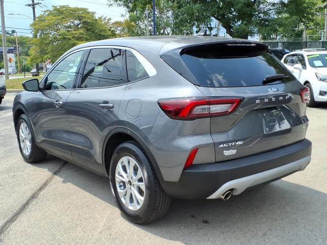 2023 Ford Escape - $24,990
