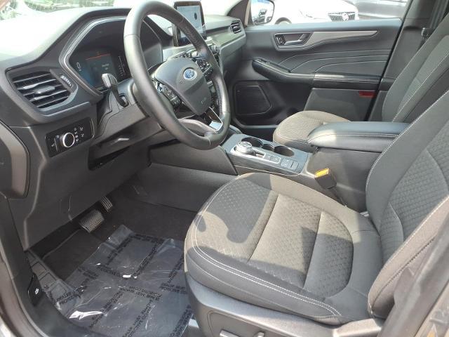 2023 Ford Escape - $24,990