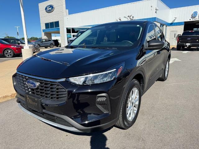 2023 Ford Escape - $21,051
