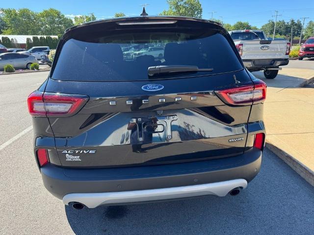 2023 Ford Escape - $21,051