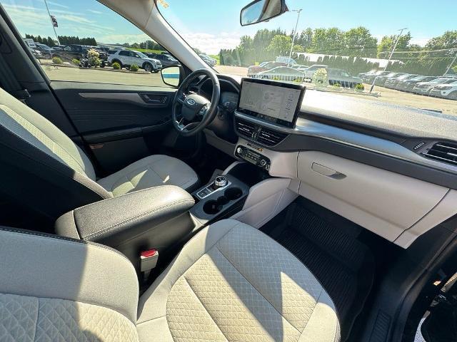2023 Ford Escape - $21,051