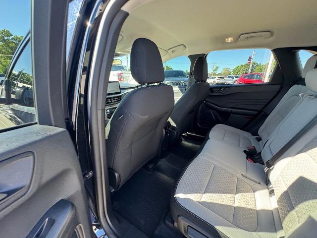 2023 Ford Escape - $21,051