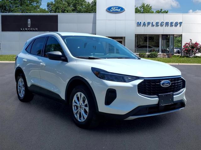 2023 Ford Escape - $19,997
